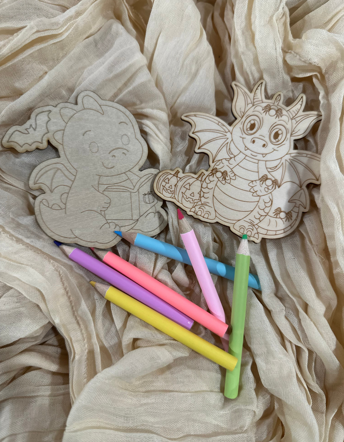 Wooden Dragon Coloring Kit
